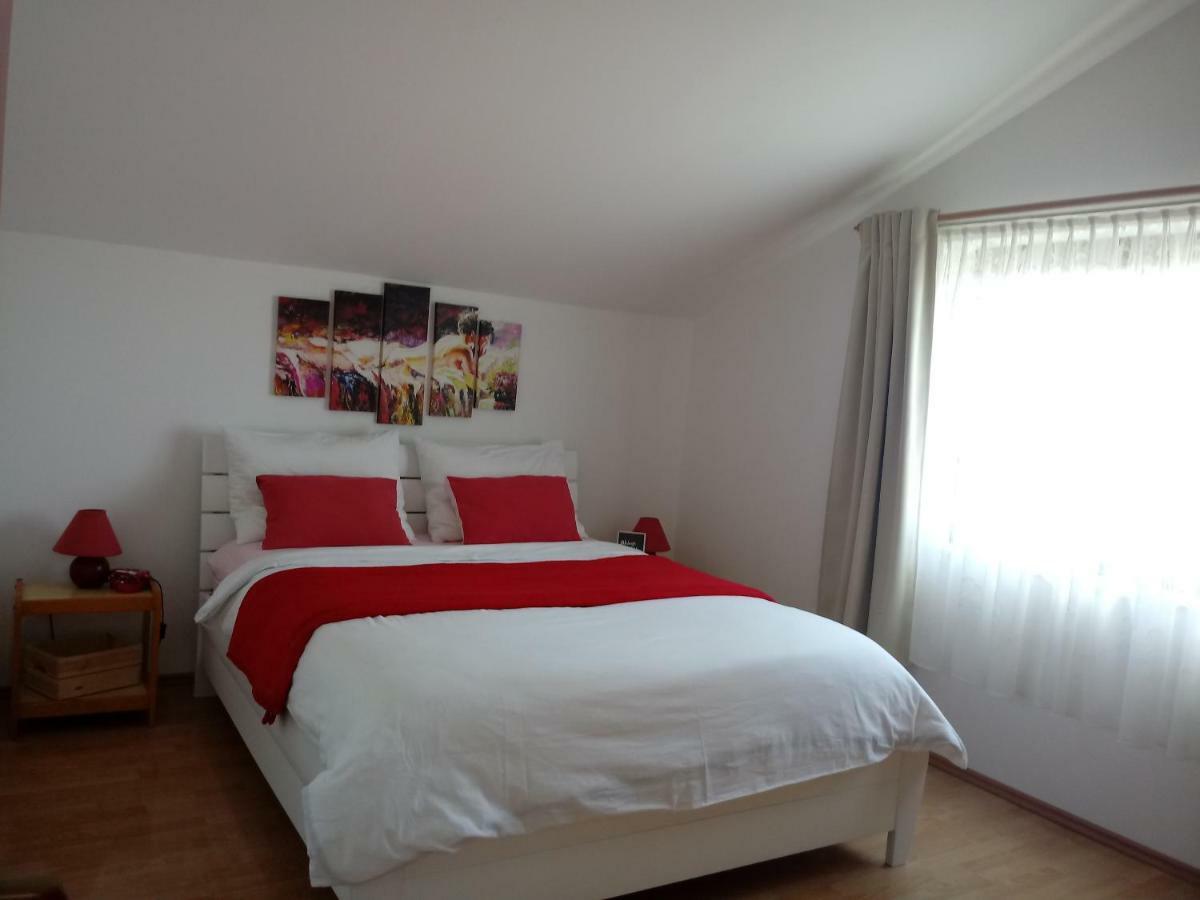 Boutique Apartments Julija Vodice Luaran gambar